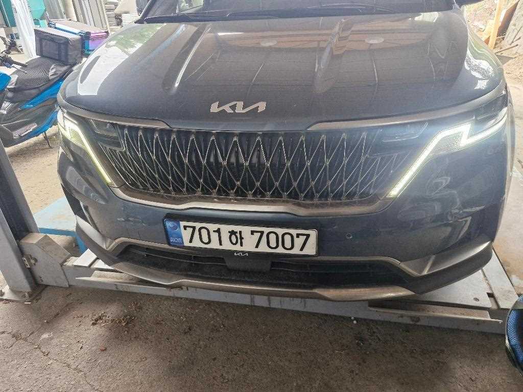 KIA Carnival 2022 Azul - Importación desde Corea - HF Imports Iquique - Foto 1