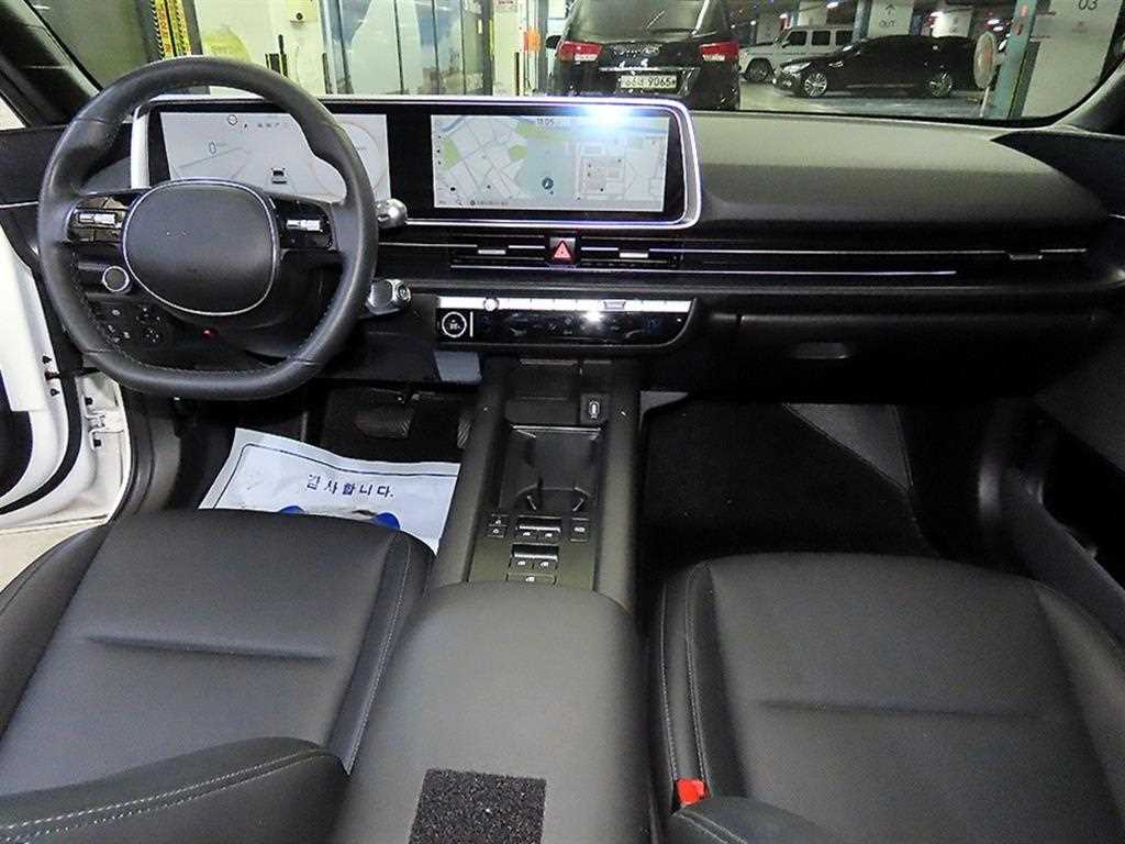 HYUNDAI Ioniq 6 - Vista 12
