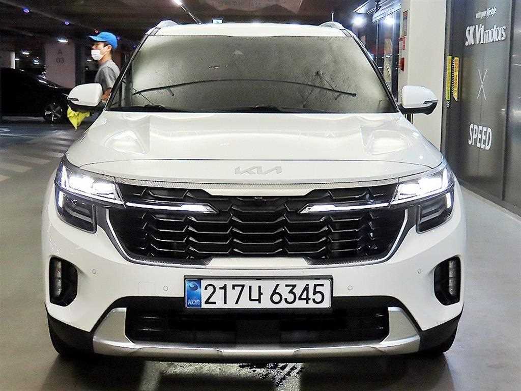 KIA Seltos - Vista 2