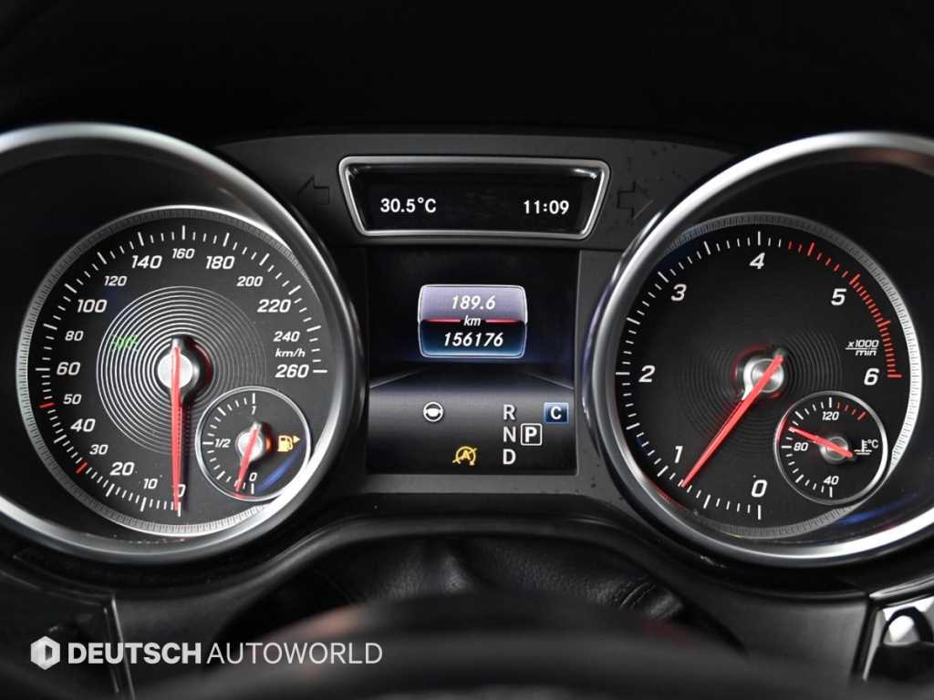 Mercedes Benz GLS Class - Vista 10