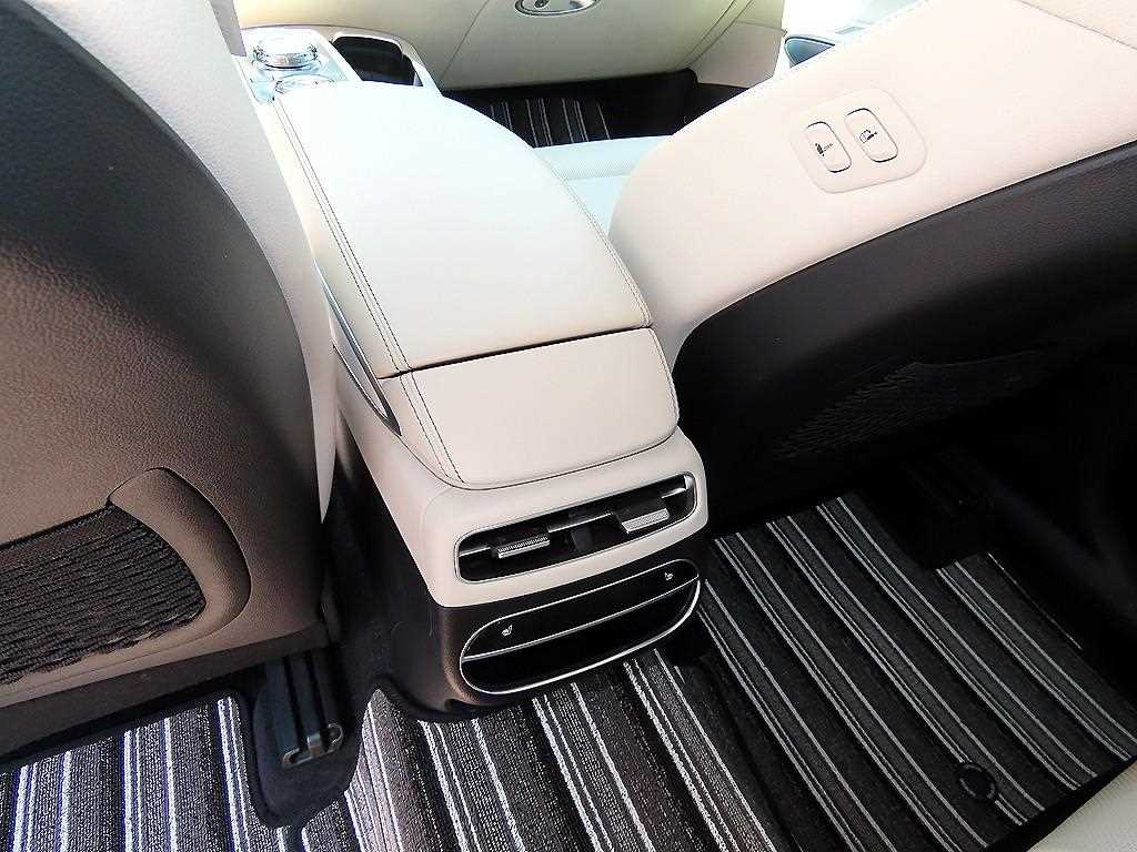 Genesis GV70 2021 Blanco - Importación desde Corea - HF Imports Iquique - Foto 18