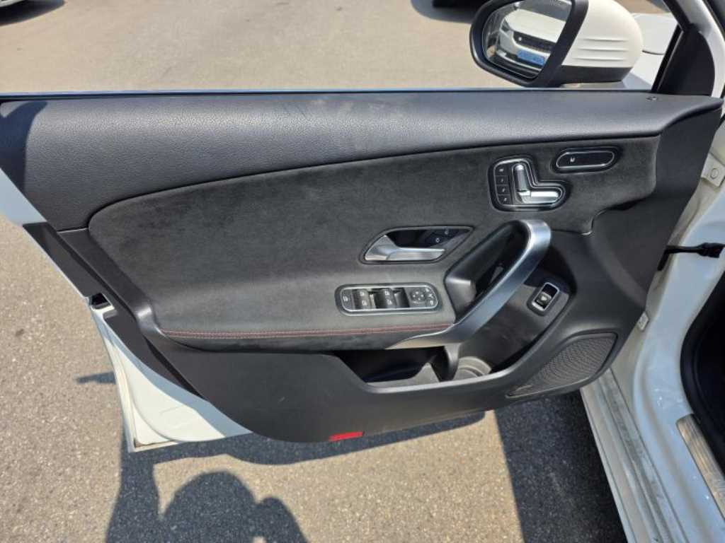 Mercedes Benz A Class - Vista 6