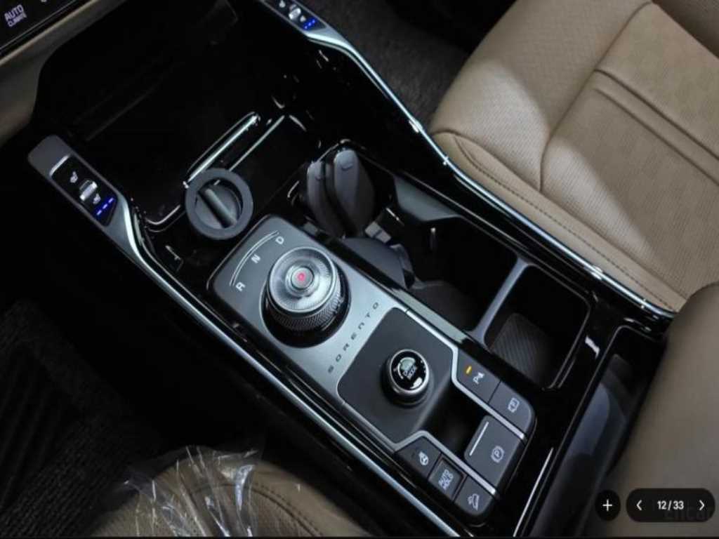KIA Sorento - Vista 8