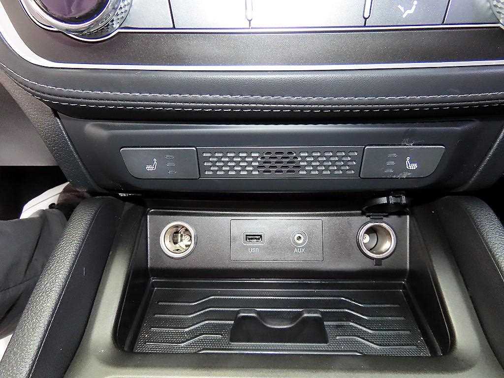 Ssangyong Rexton 2019 Gris - Importación desde Corea - HF Imports Iquique - Foto 15