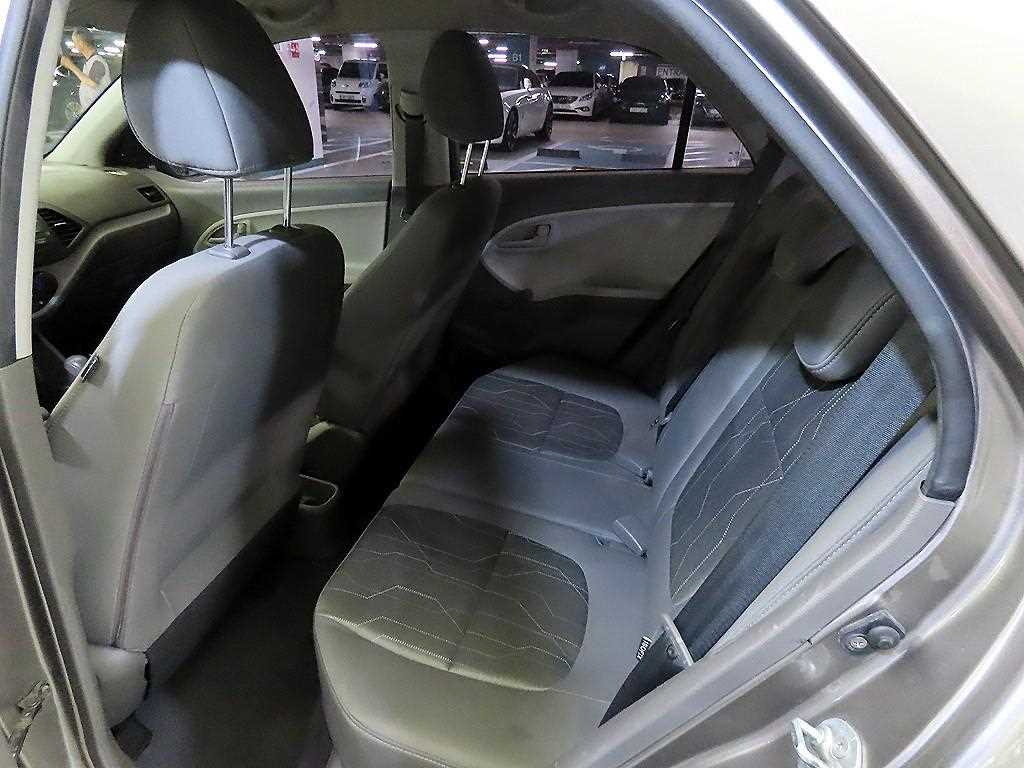 KIA Morning - Vista 9
