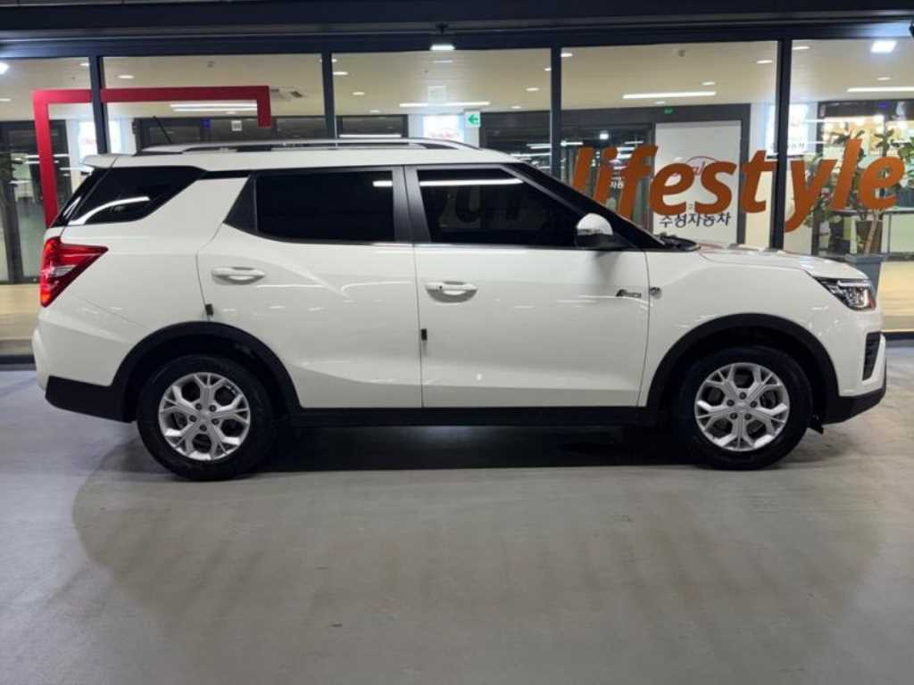 Ssangyong Tivoli - Vista 3