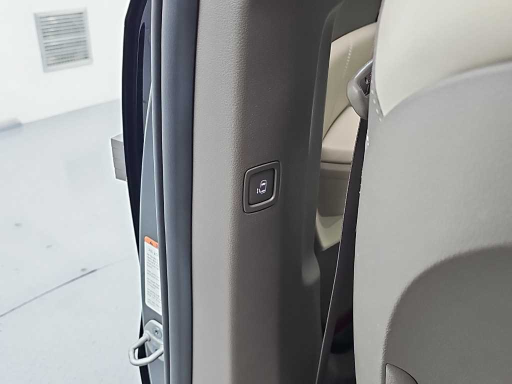 KIA Carnival 2024 Negro - Importación desde Corea - HF Imports Iquique - Foto 17