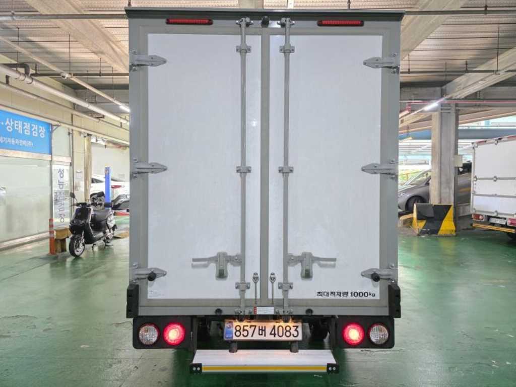 Small Truck Normal Box(High Deck) - Vista 7