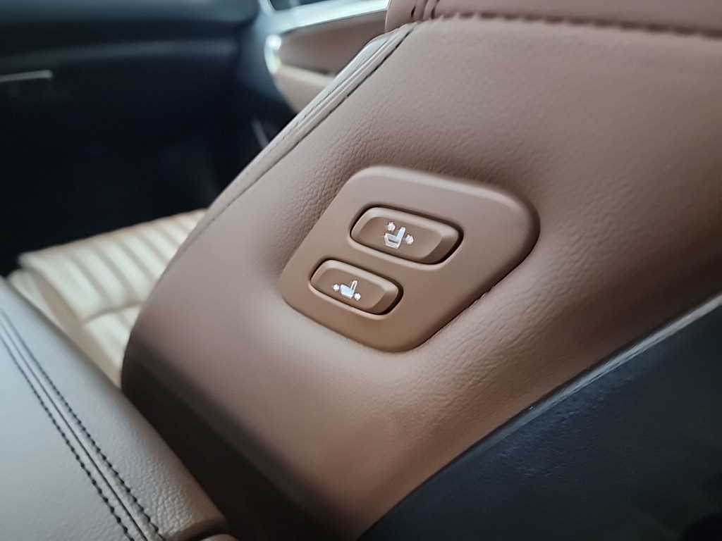 Genesis G70 2019 Negro - Importación desde Corea - HF Imports Iquique - Foto 16