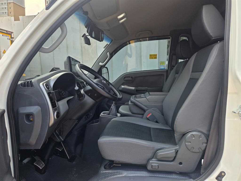 Small Truck Normal Box(High Deck) - Vista 11