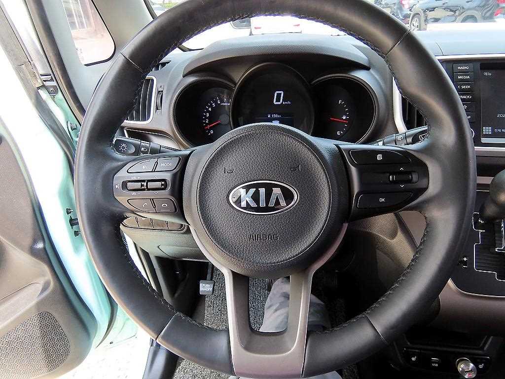 KIA Ray - Vista 10