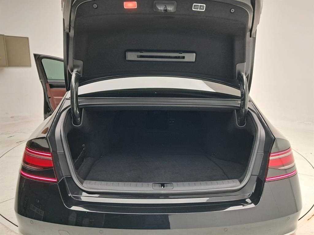 Genesis G90 2024 Negro - Importación desde Corea - HF Imports Iquique - Foto 20