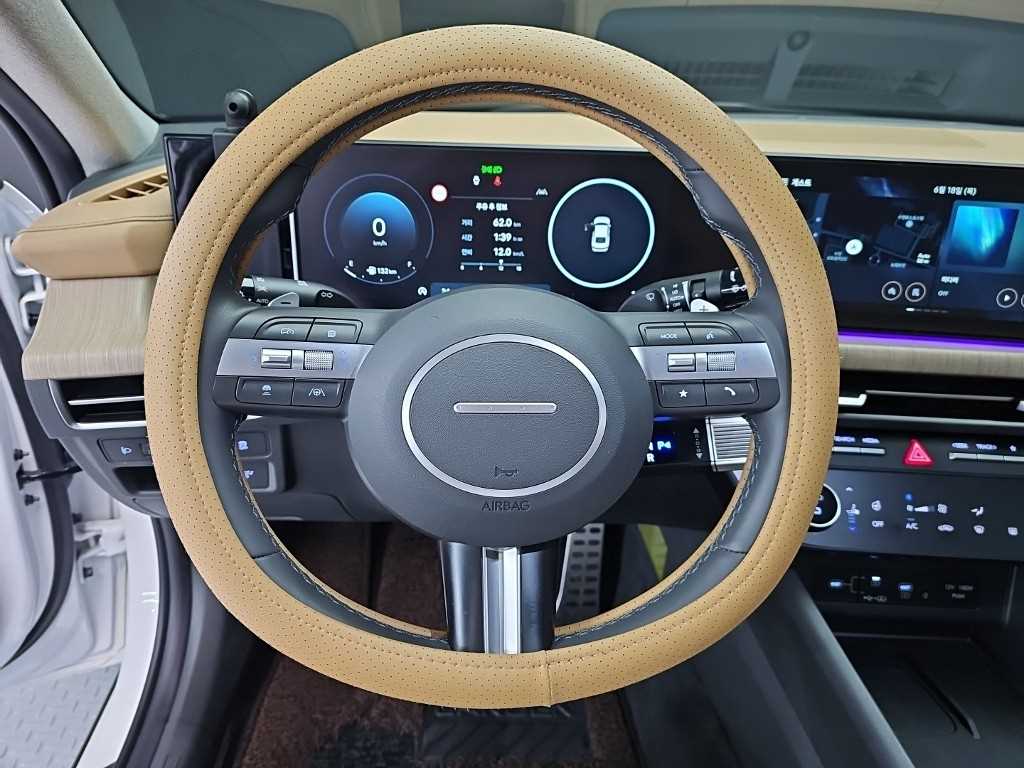 HYUNDAI Sonata - Vista 11