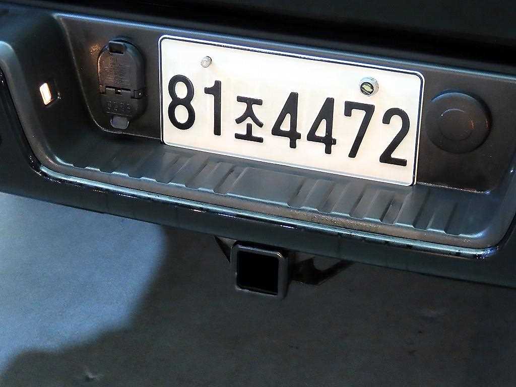 Chevrolet ?Colorado 2022 Negro - Importación desde Corea - HF Imports Iquique - Foto 18