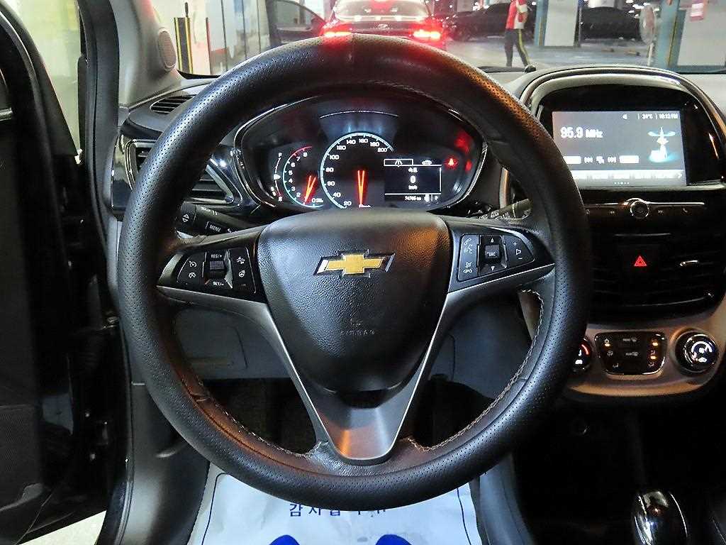 Chevrolet Spark - Vista 11