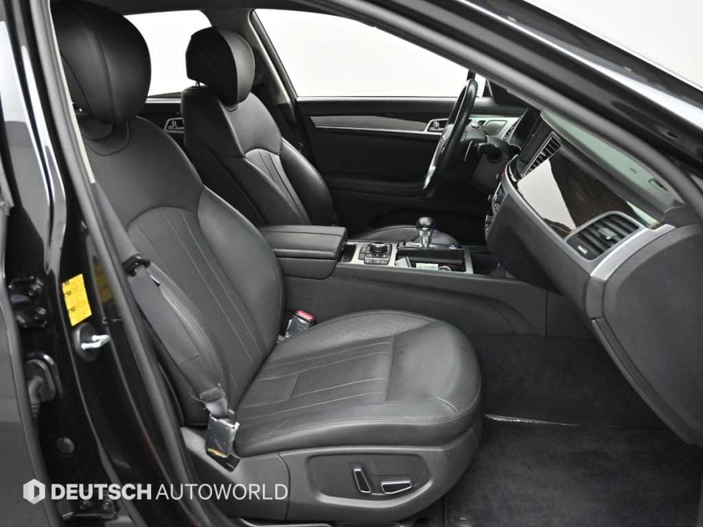 Genesis G80 - Vista 12