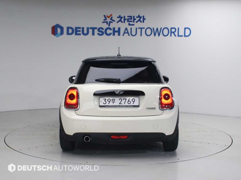 Mini Cooper - Vista 6