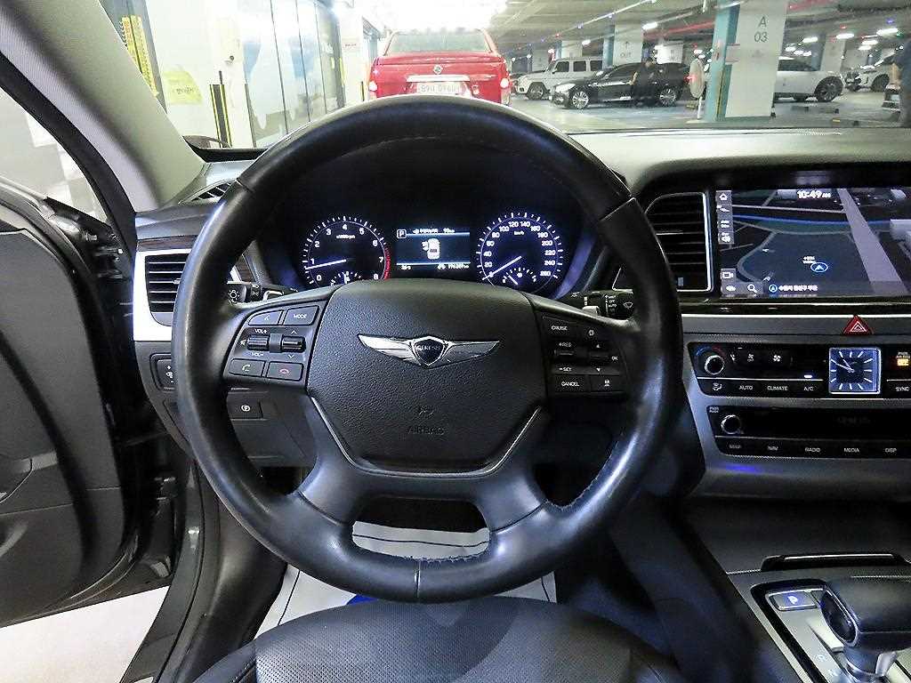 Genesis G80 - Vista 10