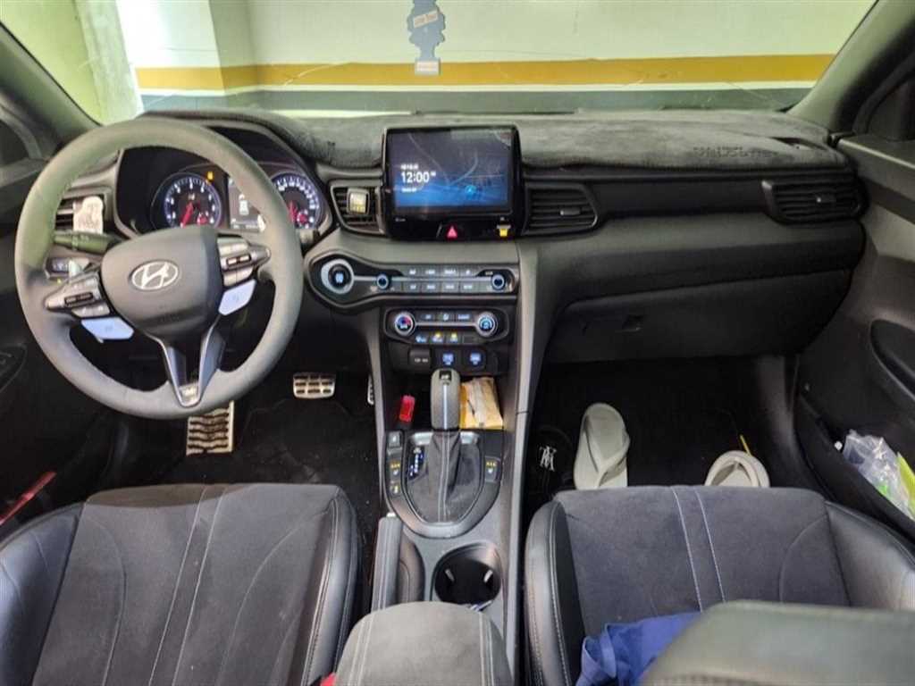 HYUNDAI Veloster - Vista 8