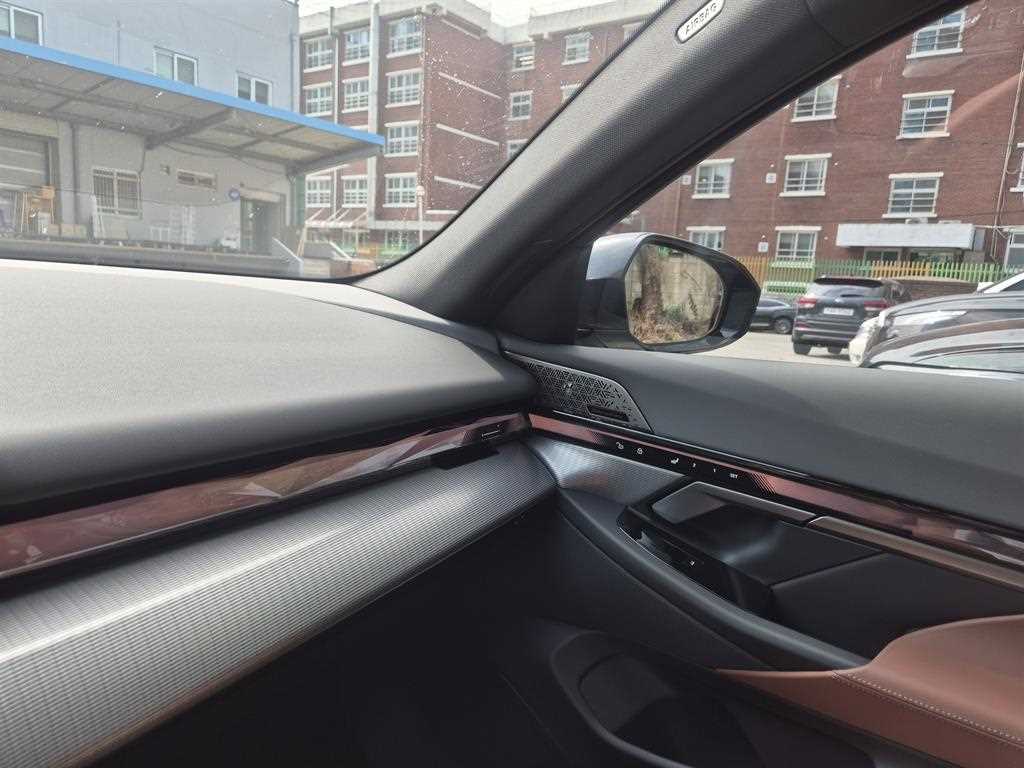 BMW 5 Series 2025 Gris - Importación desde Corea - HF Imports Iquique - Foto 14
