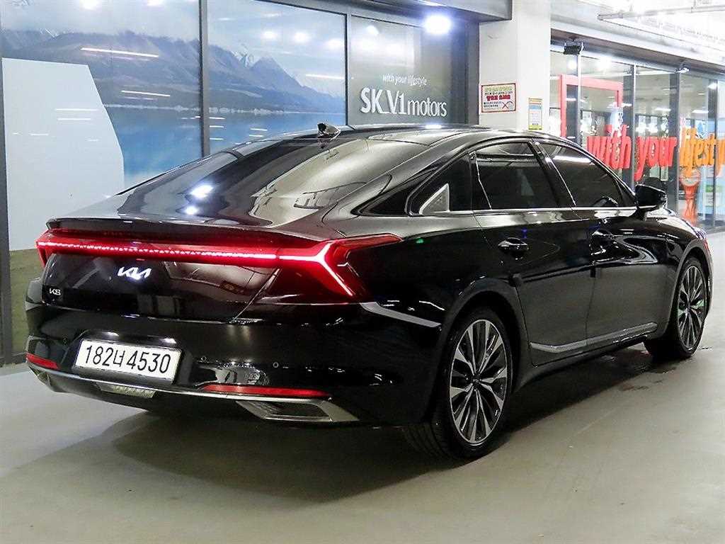 KIA K8 - Vista 6