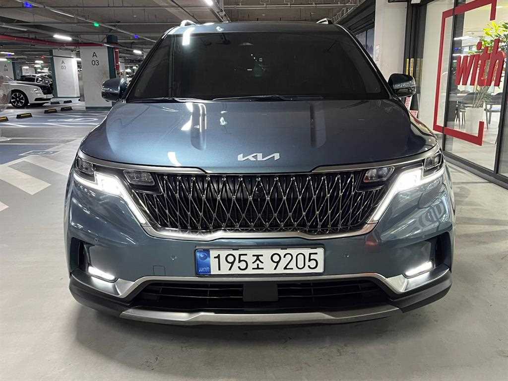 KIA Carnival - Vista 2