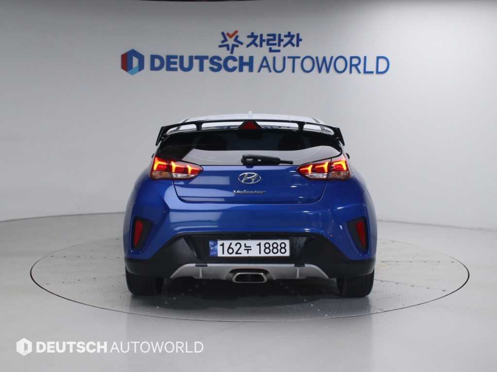 HYUNDAI Veloster - Vista 3