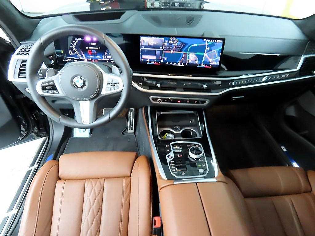 BMW X7 - Vista 9