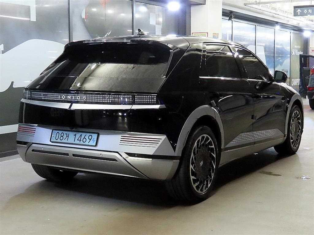 HYUNDAI Ioniq 5 - Vista 6