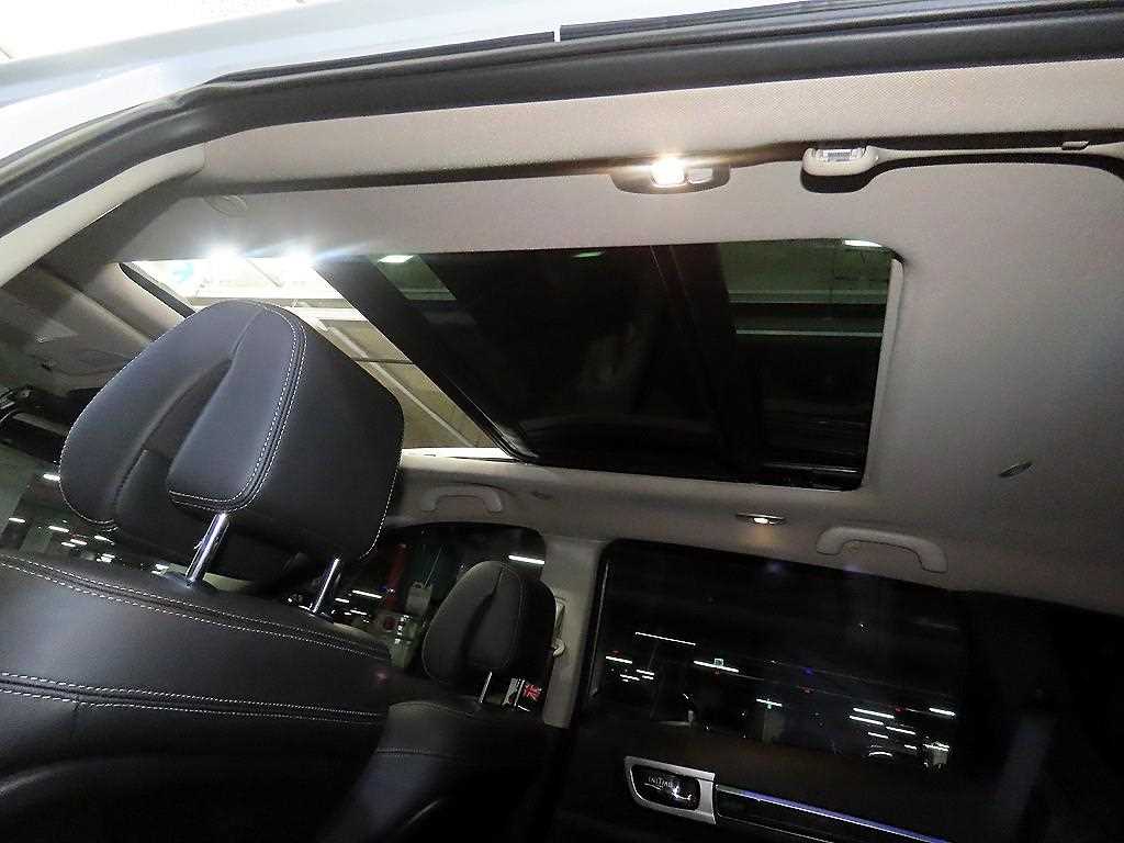 SAMSUNG QM6 2018 Blanco - Importación desde Corea - HF Imports Iquique - Foto 18