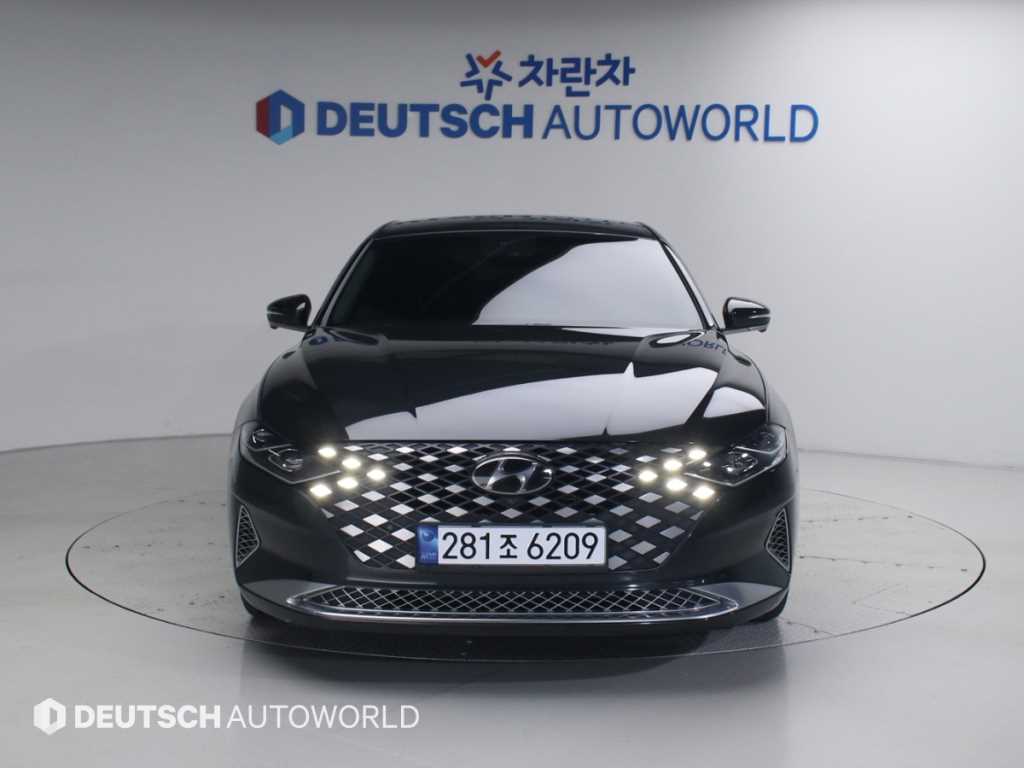 HYUNDAI Grandeur - Vista 3