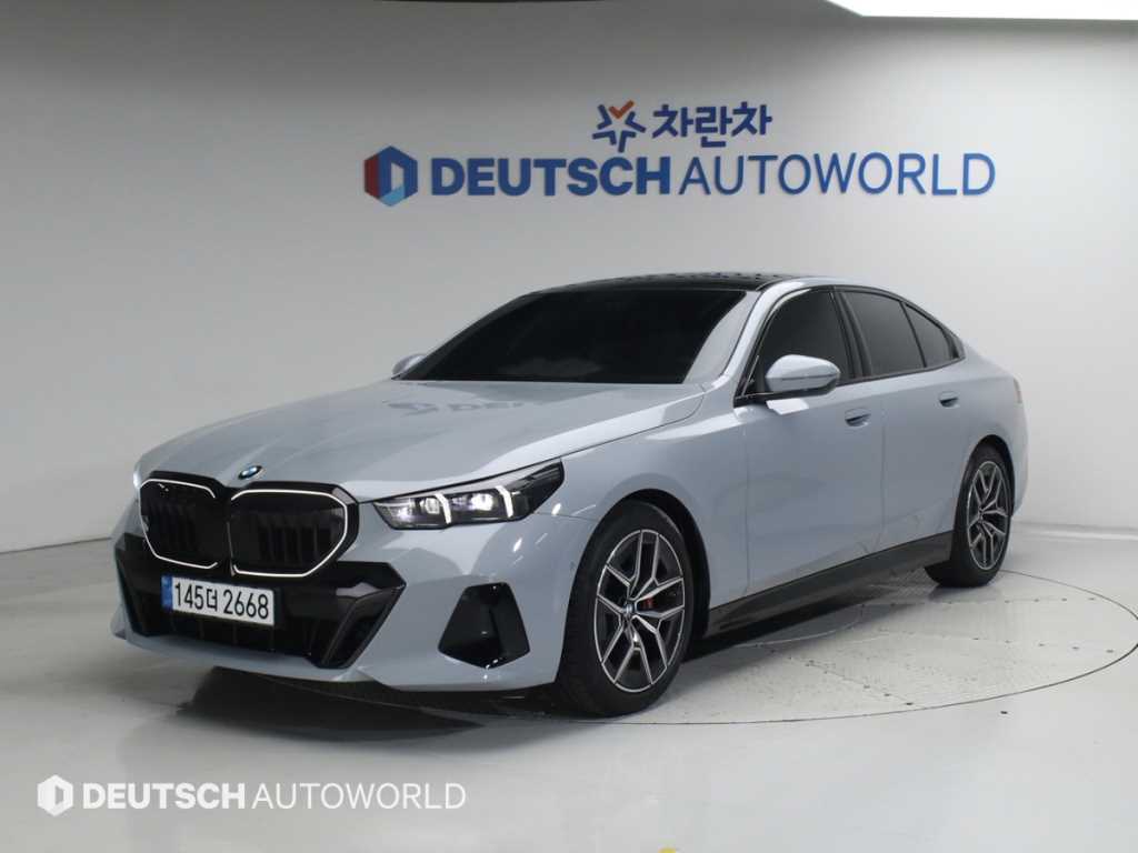 BMW 5 Series 2025 Gris - Importación desde Corea - HF Imports Iquique - Foto 1