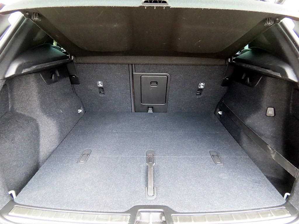 Volvo XC40 2021 Blanco - Importación desde Corea - HF Imports Iquique - Foto 20