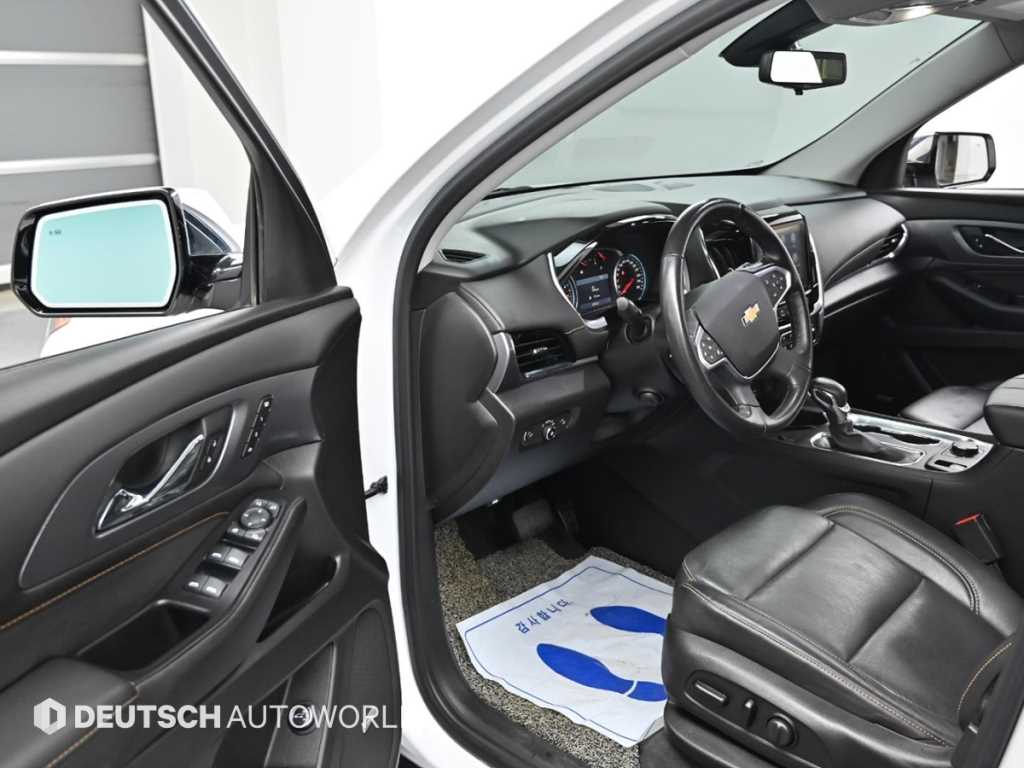 Chevrolet Travers 2021 Blanco - Importación desde Corea - HF Imports Iquique - Foto 13