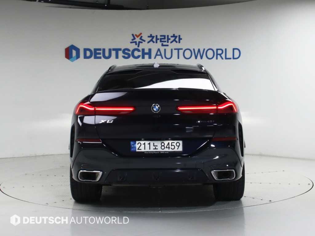 BMW X6 - Vista 6