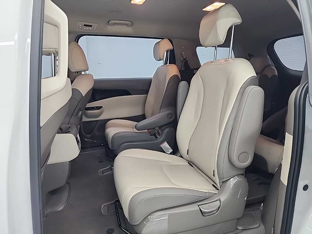 KIA Carnival 2023 Blanco - Importación desde Corea - HF Imports Iquique - Foto 14