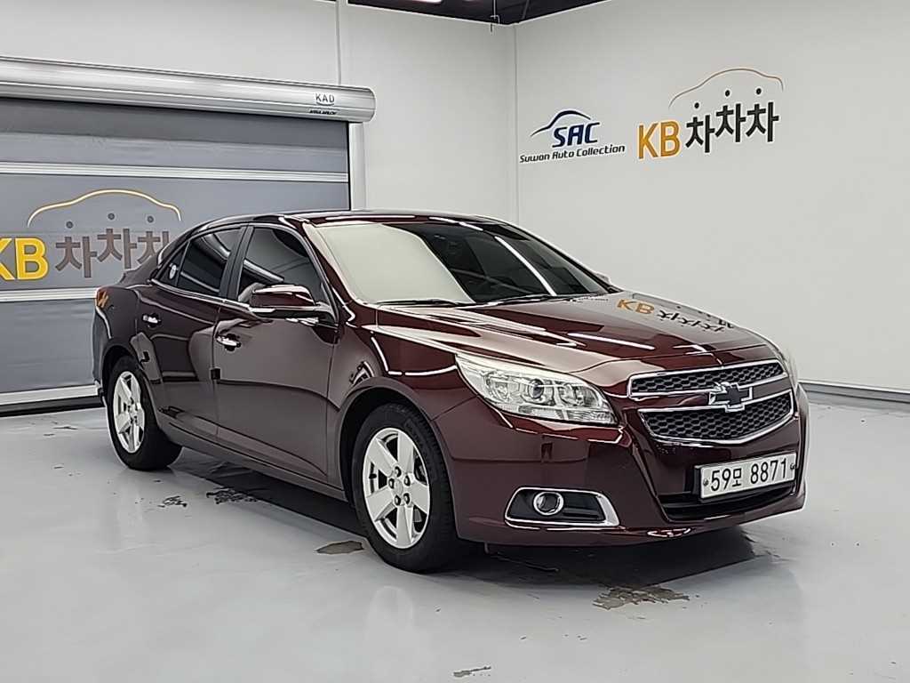Chevrolet Malibu - Vista 6