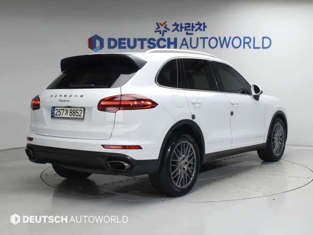 Porsche Cayenne - Vista 2