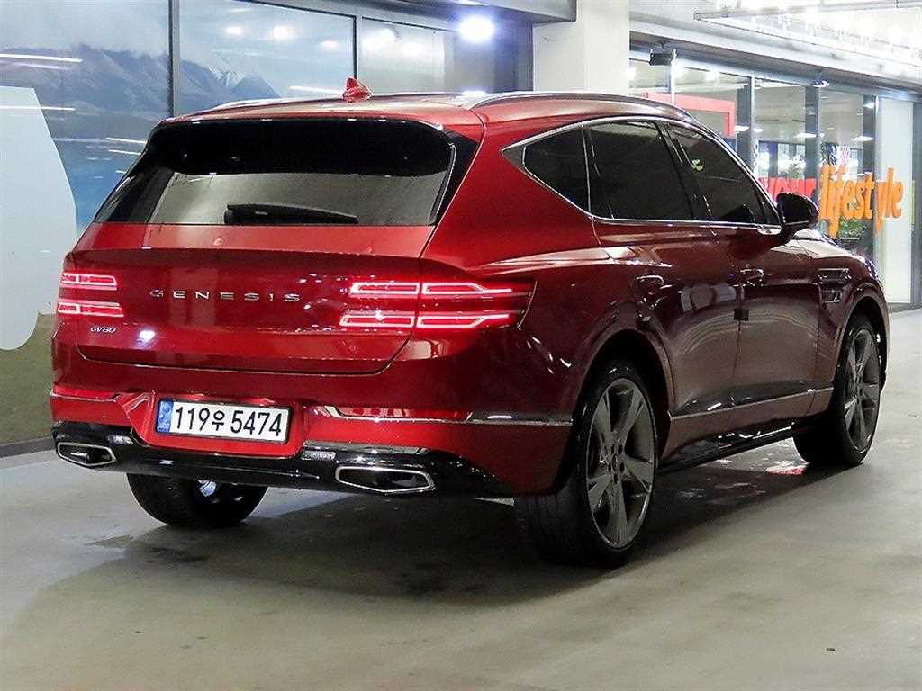 Genesis GV80 - Vista 6