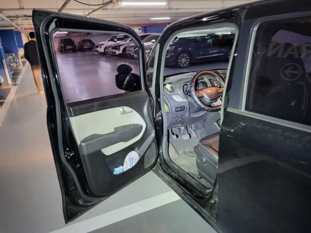KIA Ray - Vista 7