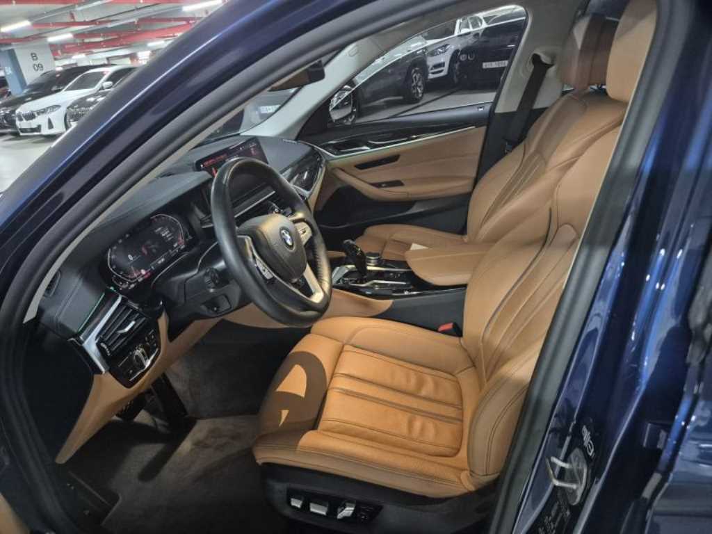 BMW 5 Series - Vista 8