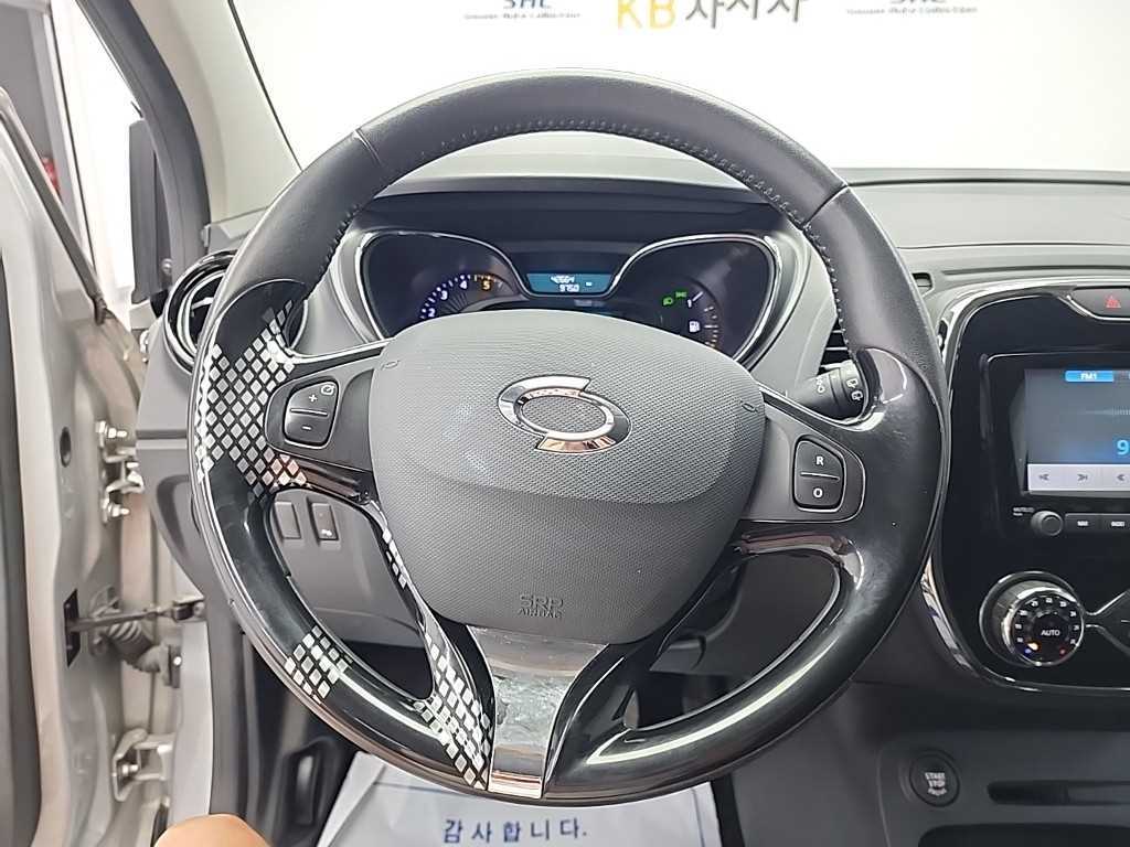 SAMSUNG QM3 - Vista 11
