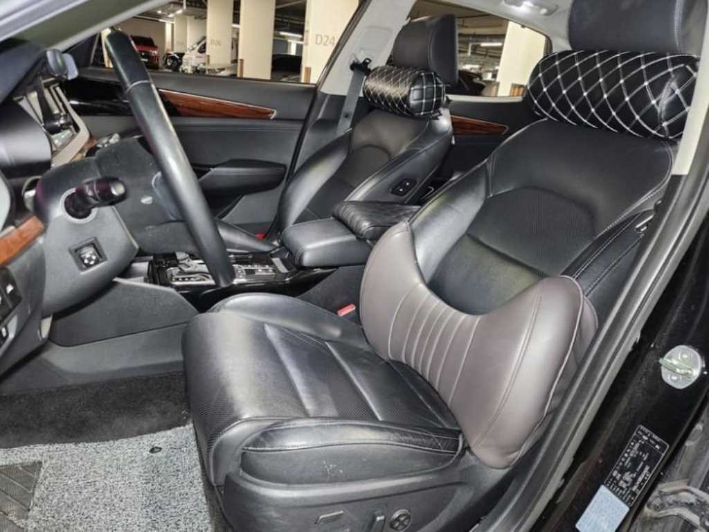 KIA K7 - Vista 11