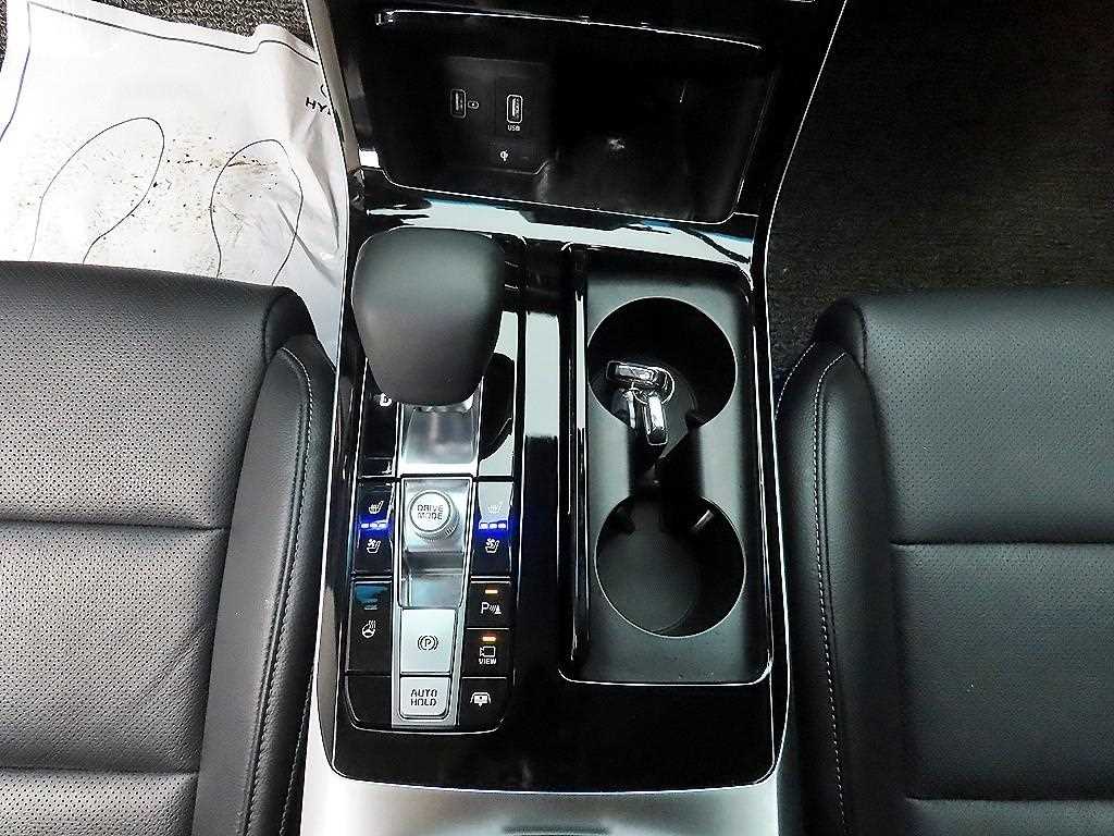 KIA K7 - Vista 12