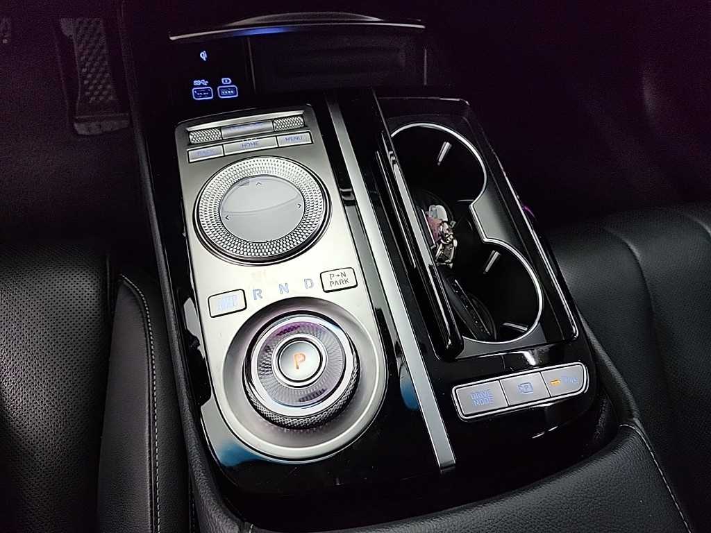 Genesis G80 - Vista 10