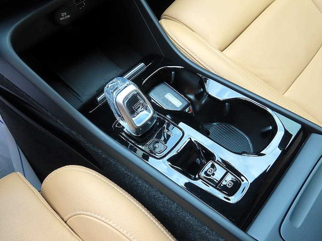 Volvo XC40 - Vista 12
