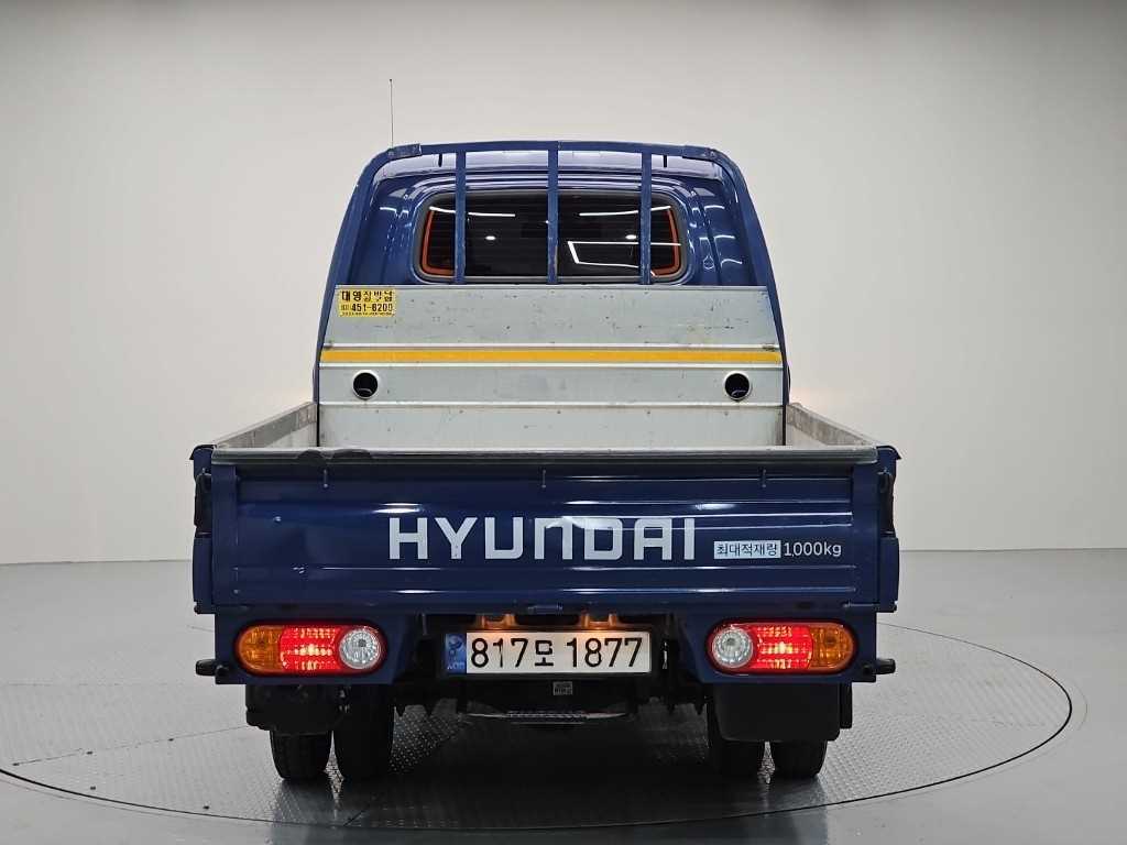 Small Truck Cargo (small) - Vista 3