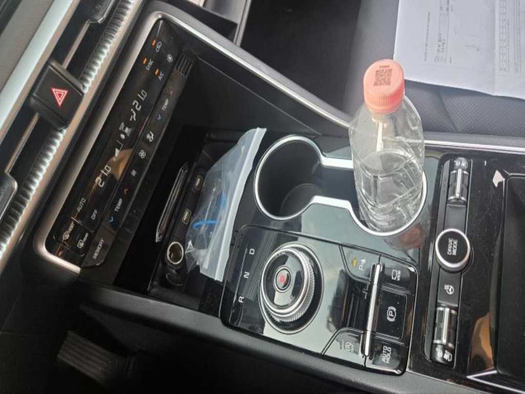 KIA K5 2023 Negro - Importación desde Corea - HF Imports Iquique - Foto 13