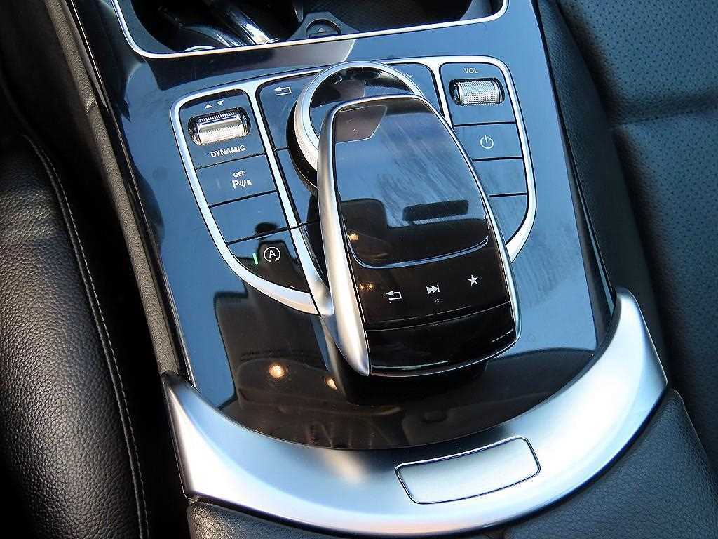 Mercedes Benz C Class 2017 Blanco - Importación desde Corea - HF Imports Iquique - Foto 14
