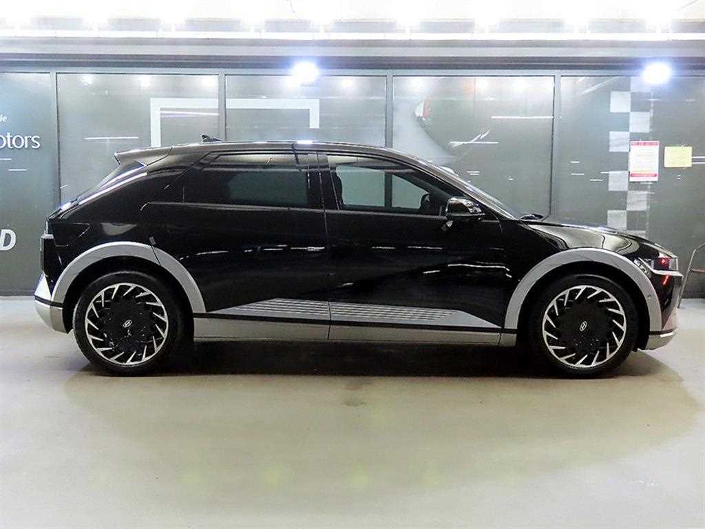 HYUNDAI Ioniq 5 - Vista 3